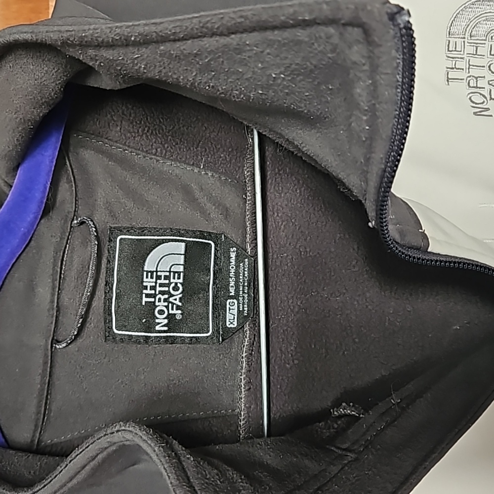 North Face Apex Jacket - image 3